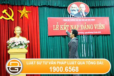 Me-da-tung-chiu-an-con-co-duoc-vao-Dang-khong
