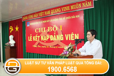 ba-noi-cua-chong-bi-di-tu-chau-dau-co-duoc-ket-nap-Dang-khong.