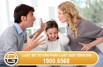 to-cao-me-chong-xuc-pham-danh-du-nhan-pham-con-dau