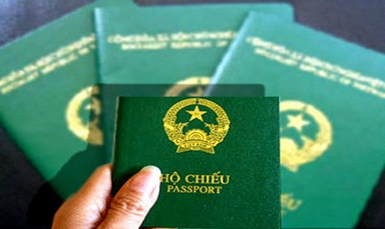 Xin xác nhận của cơ quan công an trong tờ khai xin cấp hộ chiếu