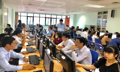Công chức là gì? Đặc điểm, quyền và nghĩa vụ của công chức?