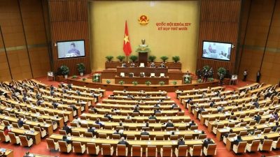 Dai-bieu-quoc-hoi-khong-chuyen-trach-la-gi-co-cau-dai-bieu-kiem-nhiem-khong-chuyen-trach