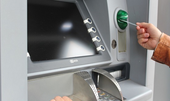 Lịch sử phát triển và xuất hiện của máy ATM như thế nào?
