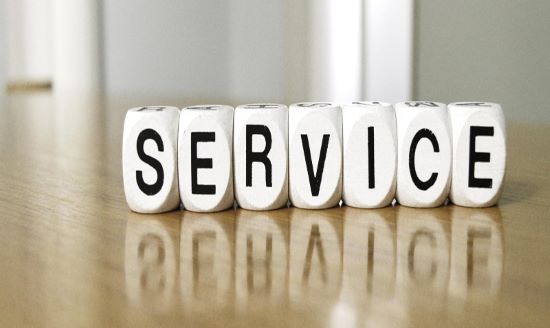 Dịch vụ là gì? Bản chất, đặc điểm và các loại hình dịch vụ?