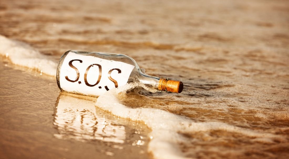 SOS là từ viết tắt của cụm từ gì?
