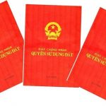 Ai được giữ giấy tờ nhà đất khi chưa chia di sản thừa kế?