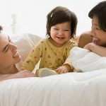 Ai là người có quyền yêu cầu chấm dứt việc nuôi con nuôi?