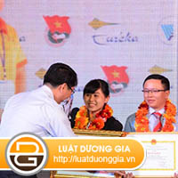 Sinh-vien-tham-gia-nghien-cuu-khoa-hoc-duoc-thuong-gi-khi-dat-giai