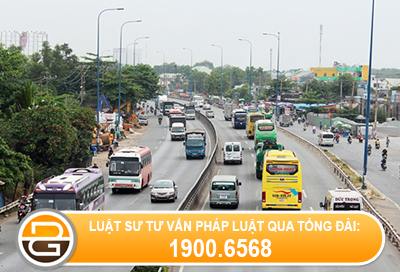 quy-dinh-ve-viec-su-dung-dat-nam-trong-hanh-lang-an-toan-duong-bo