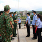 Tội tổ chức, môi giới cho người khác xuất cảnh, nhập cảnh hoặc ở lại Việt Nam trái phép
