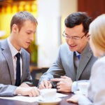 Phân biệt giữa thẻ tạm trú (TRC) và thẻ thường trú (PRC)
